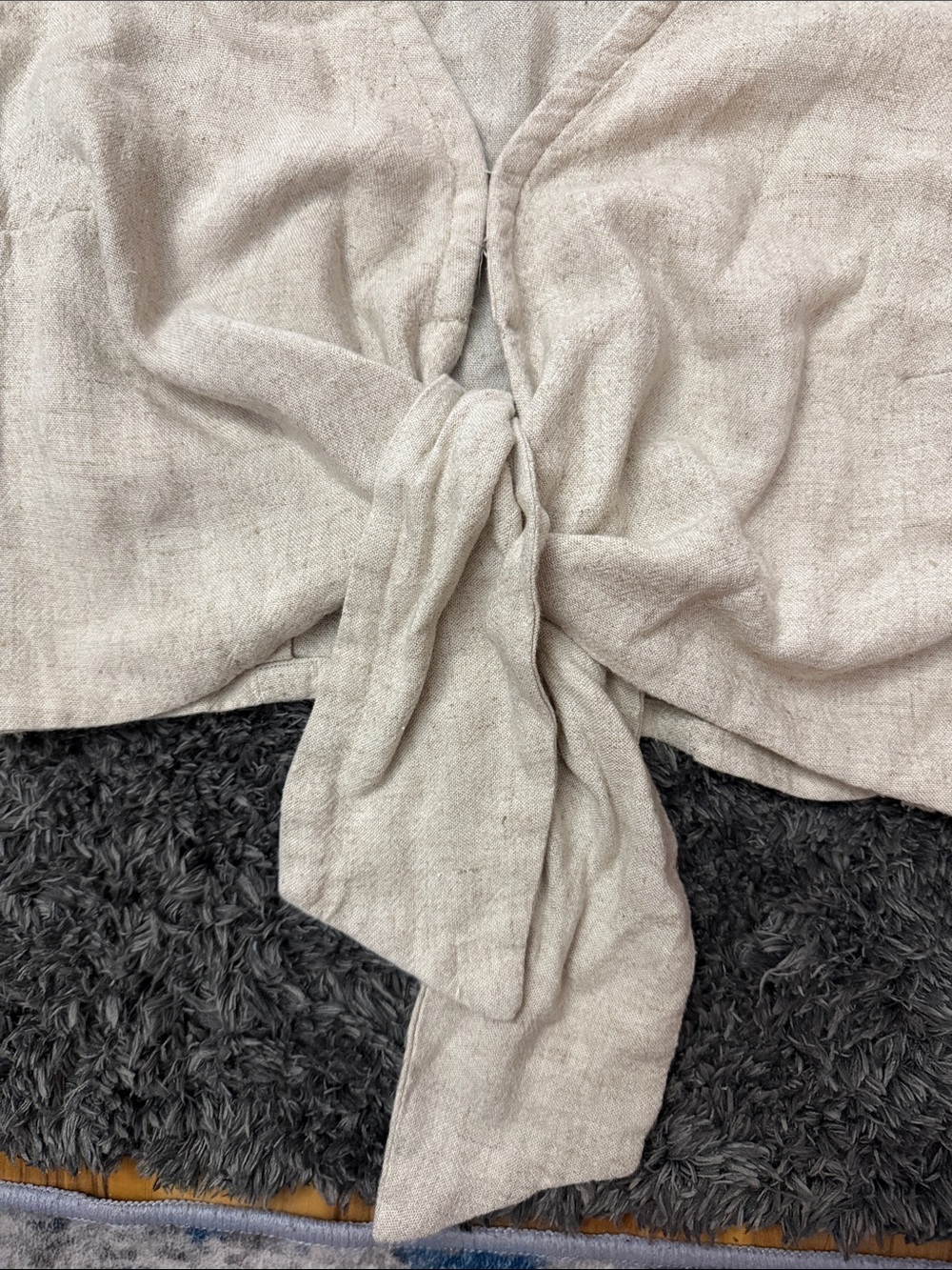 Abercrombie & Fitch Cream Tie-Front Crop Top - Picture 3 of 4